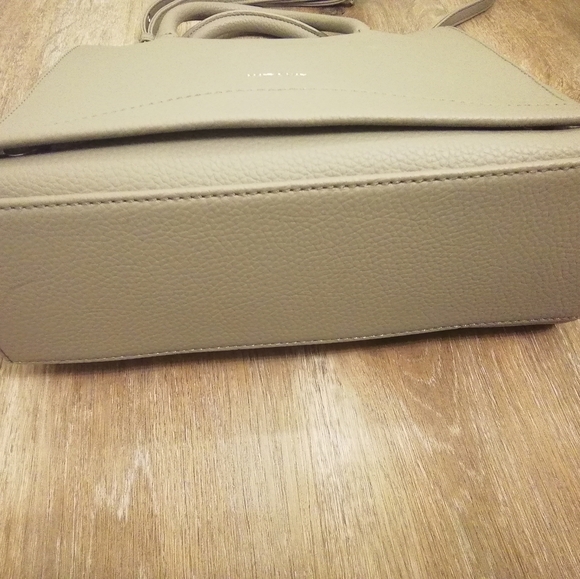 Matt & Nat Purity Satchel Mineral - Picture 8 of 15